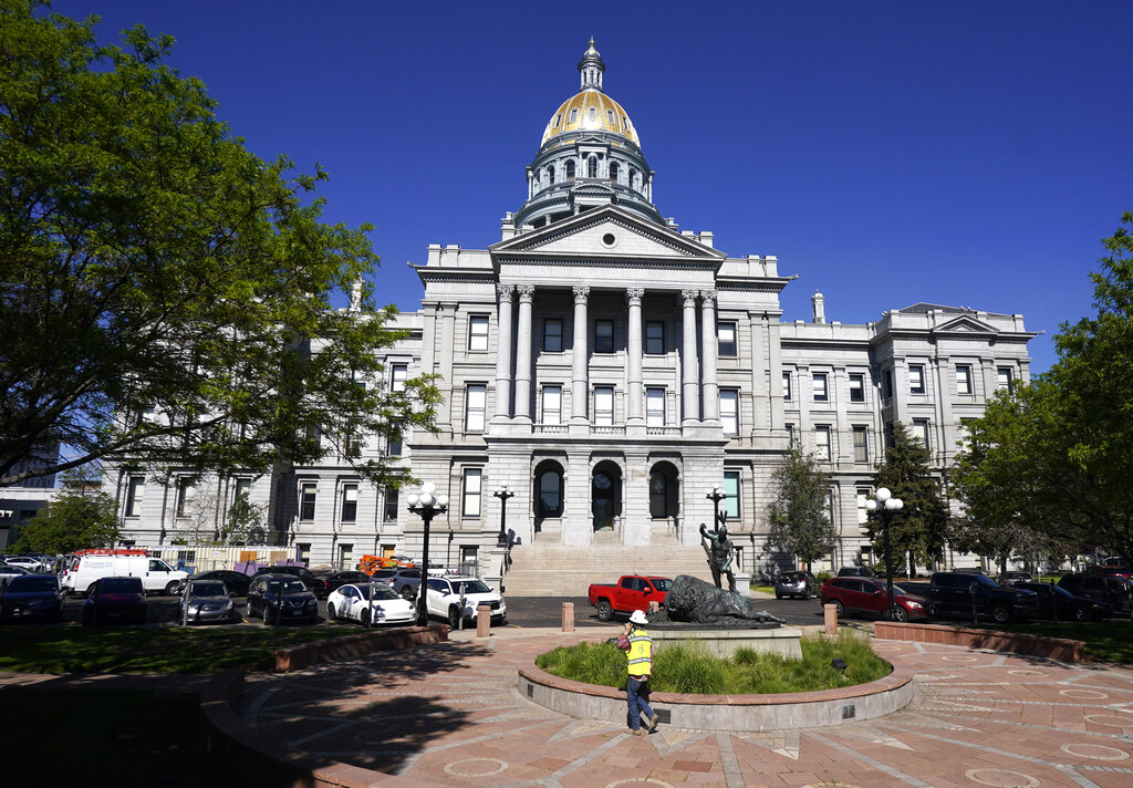 Colorado lawmakers push bill to ease union formation despite previous veto