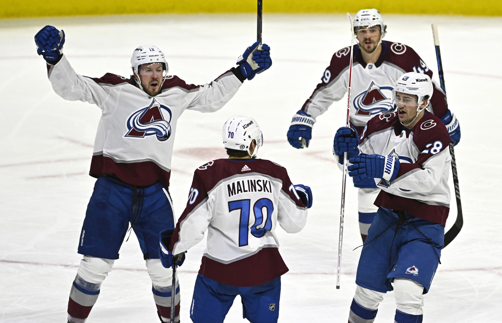 Avalanche visit the Bruins after Rantanen's 2-goal game - Sentinel Colorado