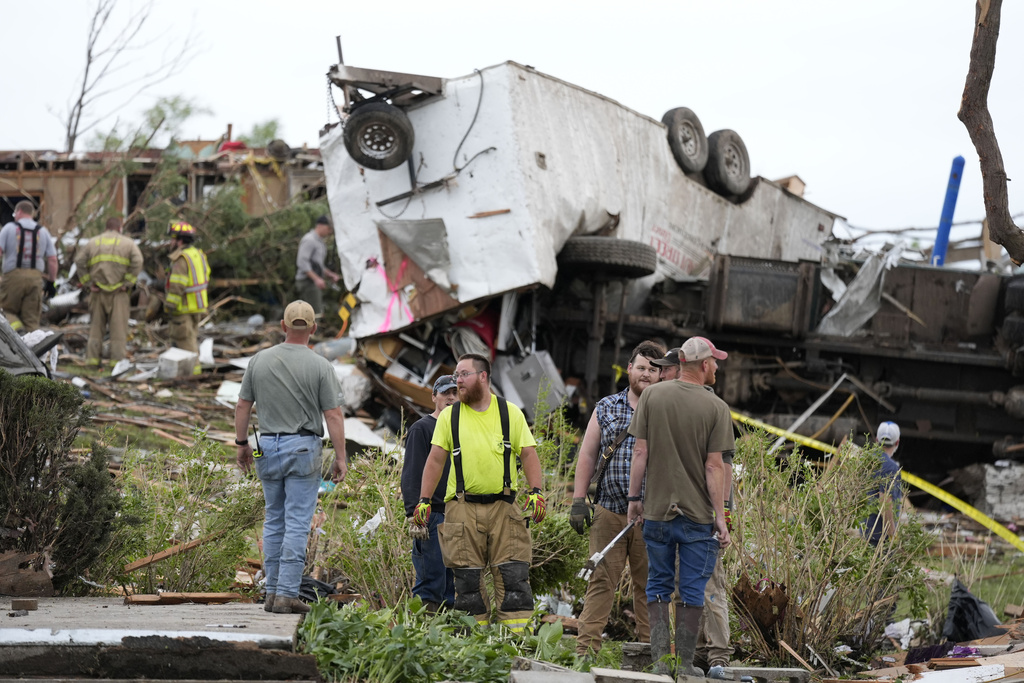 Tornado kills multiple people in Iowa as powerful storms again tear ...
