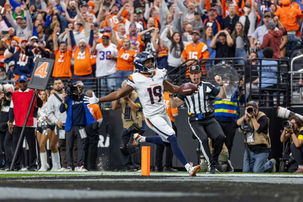 Broncos facing brutal stretch run as they seek first AFC West