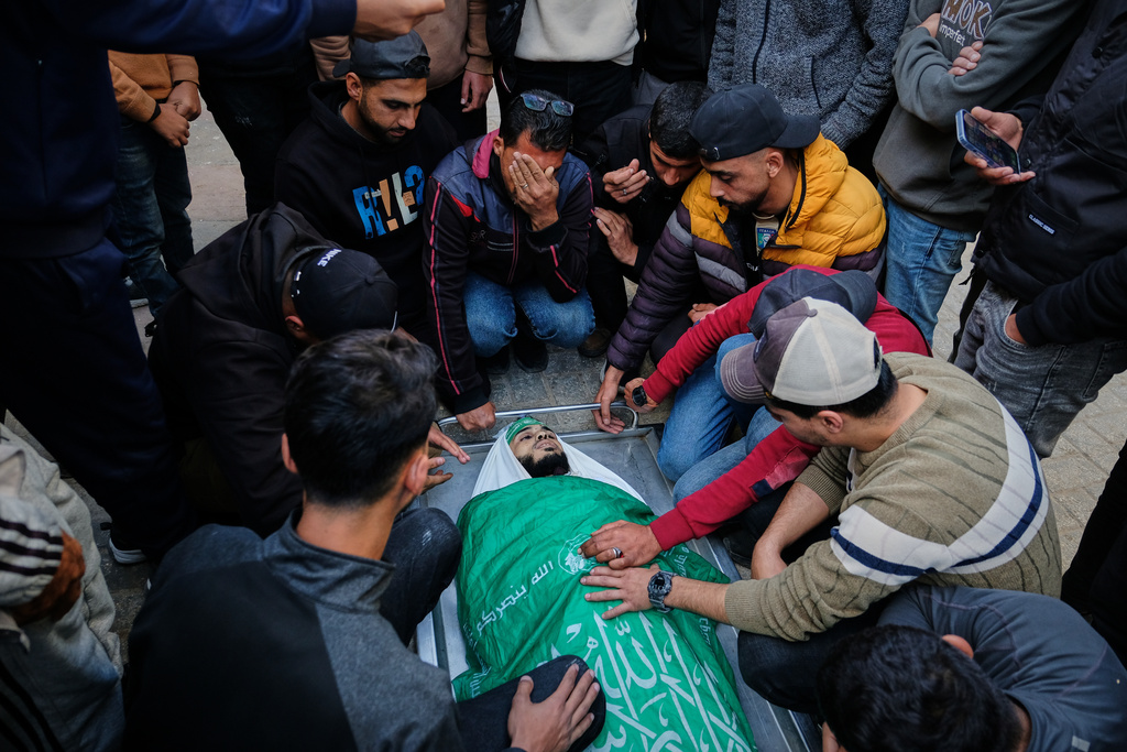 AP Budget Session: YSRCP Walks Out Amid Governor's Address Over LoP Status | Quick Digest