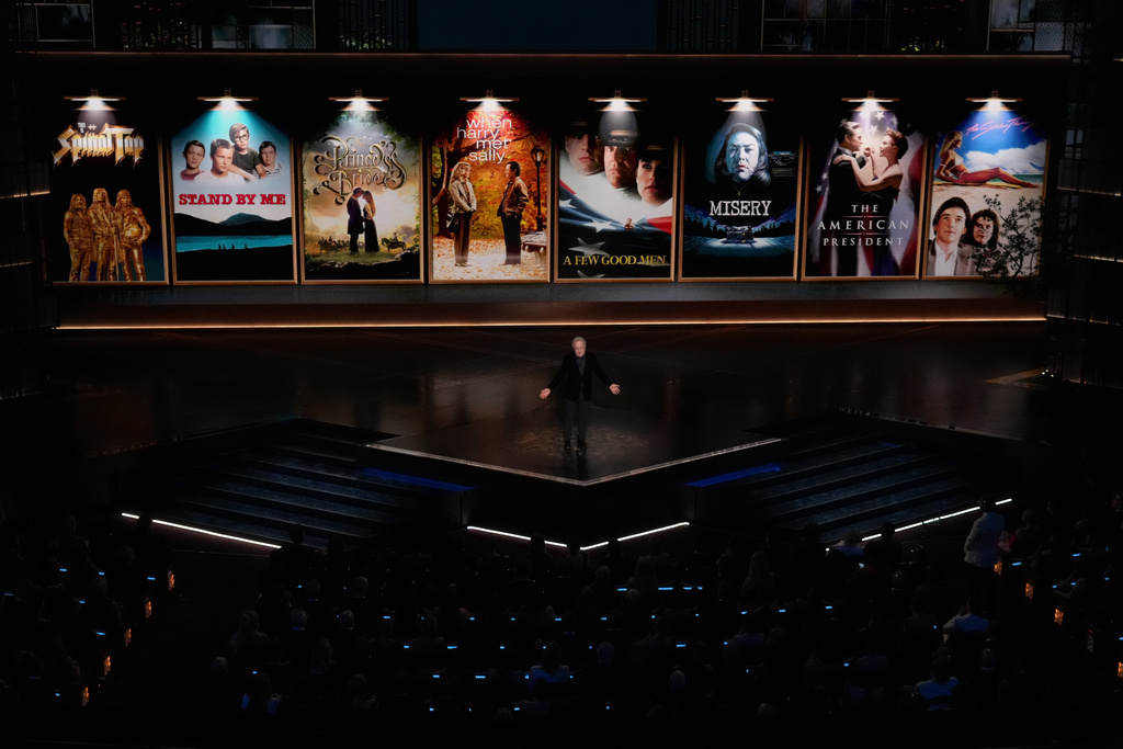 See photos of standout moments from the Oscars show - Sentinel Colorado