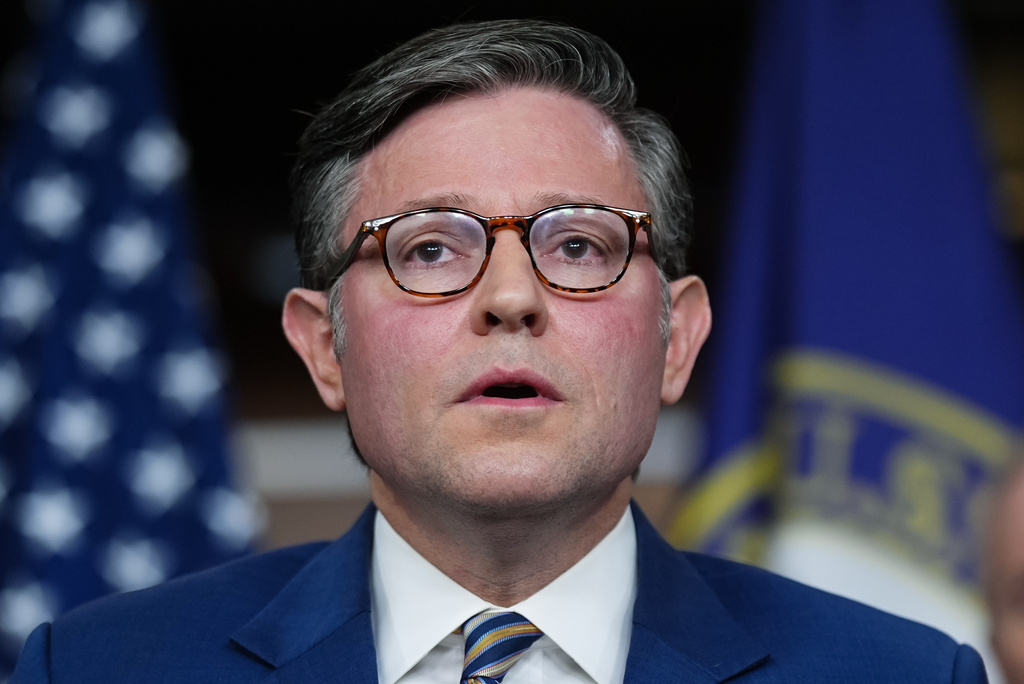 Dems call GOP stock-trading measure 'sham,' citing loopholes for Congress, Trump and unrelated voter regs - Sentinel Colorado