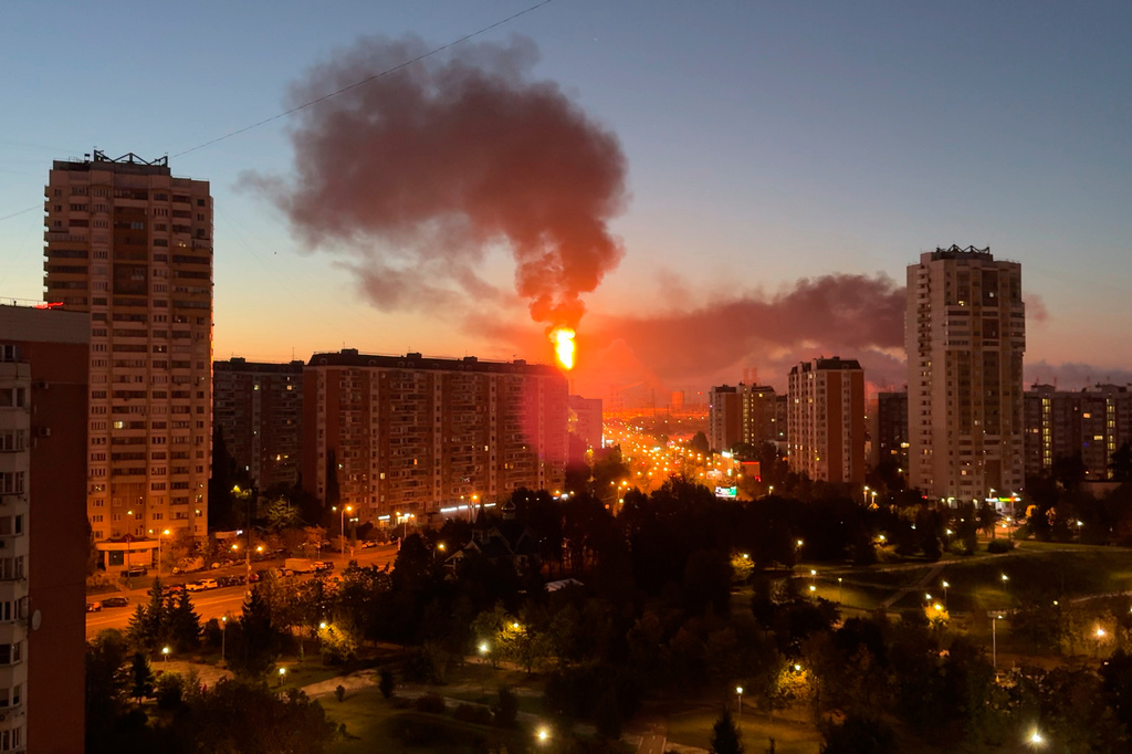 Ukraine fires over 1,000 drones at Russia, including hundreds launched at Moscow