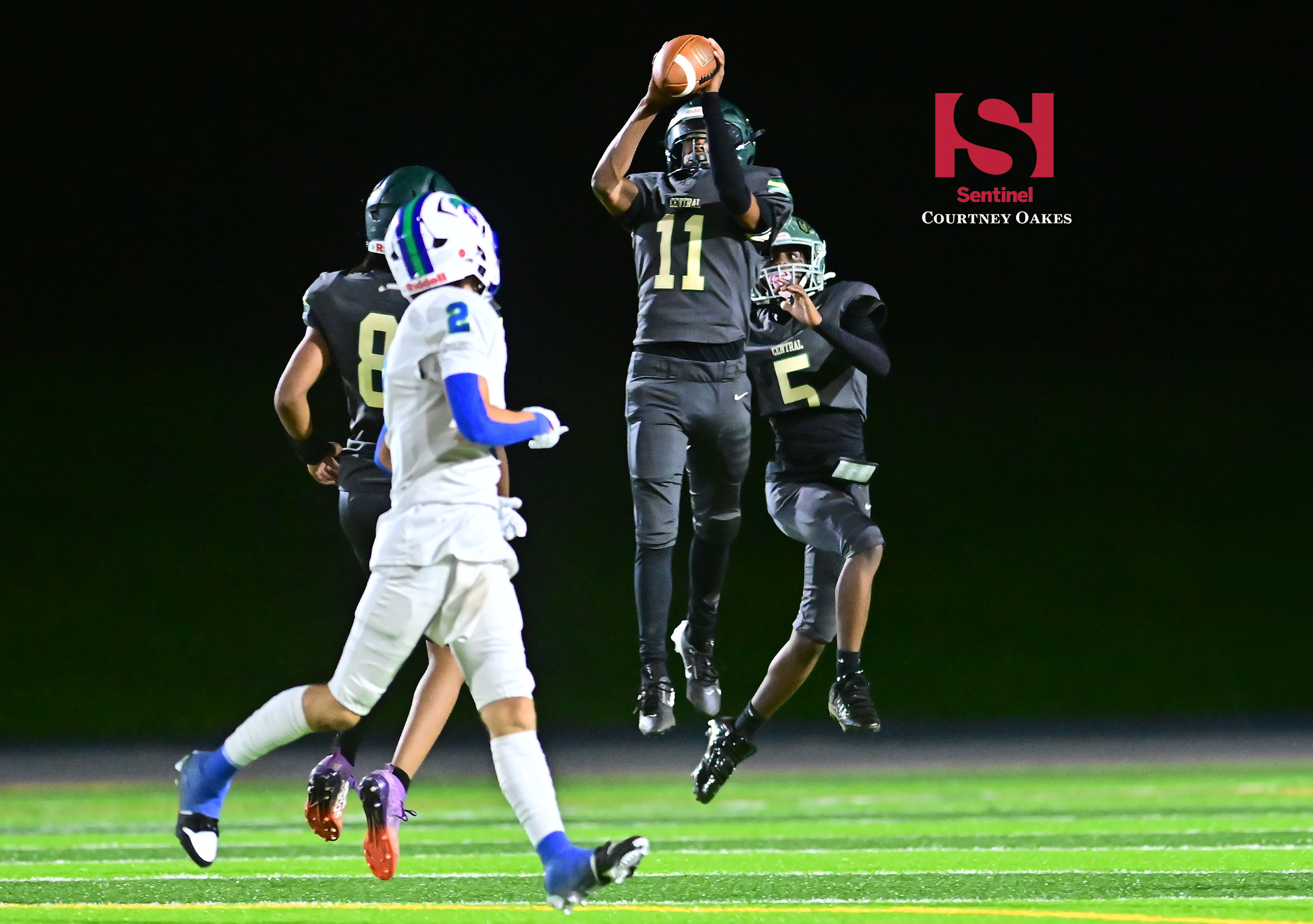 Football: Aurora area teams tally 6-5 mark in Week 2